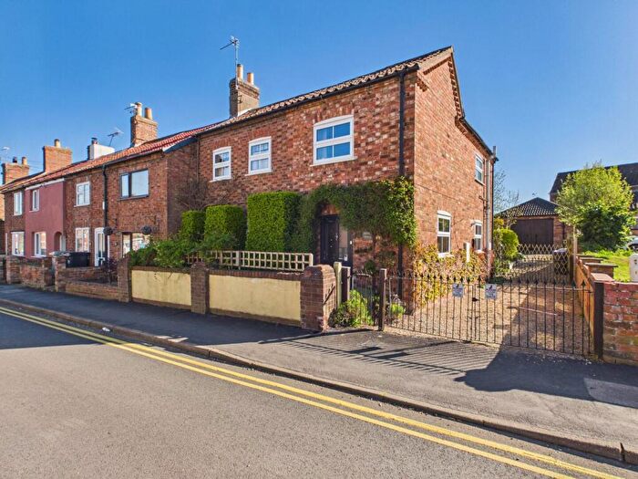 2 Bedroom End Of Terrace House For Sale In Foundry Street, Horncastle, LN9