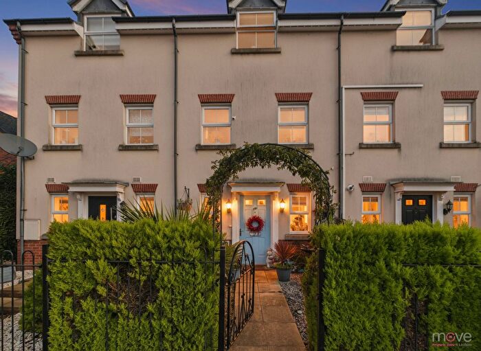 4 Bedroom Terraced House For Sale In Thatcham Avenue Kingsway, Quedgeley, GL2