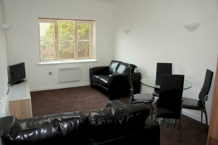 1 Bedroom Flat To Rent In Town Mead, West Green, Crawley, RH11