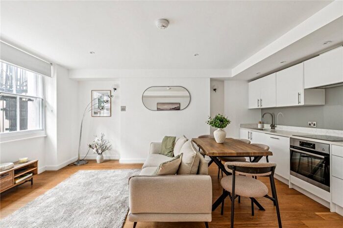 2 Bedroom Flat For Sale In Berrington House, Hereford Road, London, W2