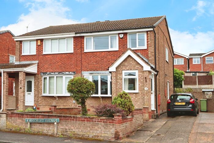 3 Bedroom Semi-Detached House For Sale In Kirkcroft Avenue, Killamarsh, Sheffield, S21