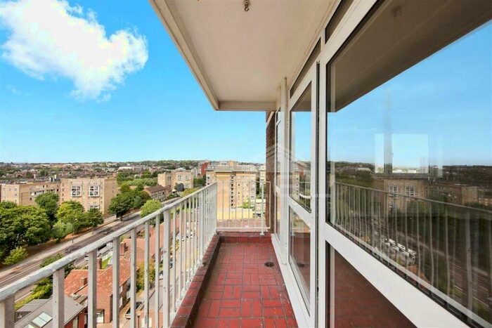 3 Bedroom Apartment To Rent In Blair Court, Boundary Road, St Johns Wood, NW8