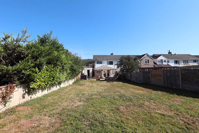 3 Bedroom Semi-Detached House For Sale In St. Cuthbert Avenue, Wells, BA5