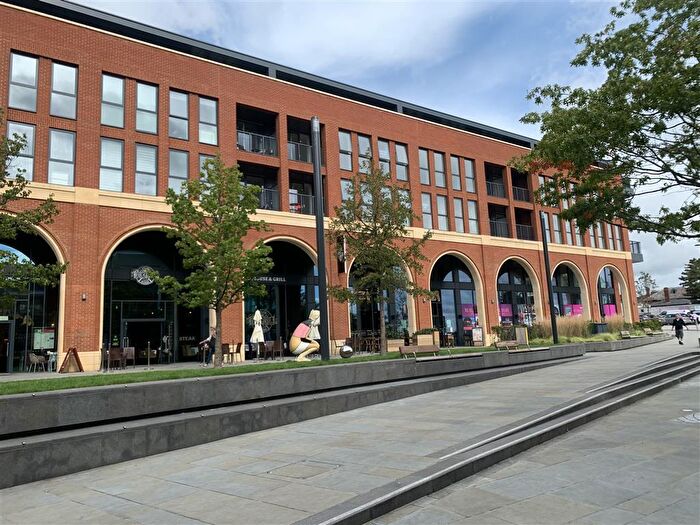 2 Bedroom Flat To Rent In Exchange Street, Aylesbury, HP20
