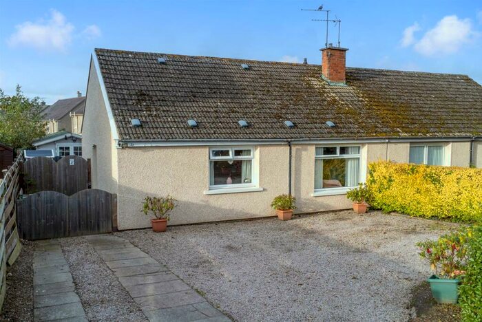 3 Bedroom Semi-Detached Bungalow For Sale In Briery Bank, Haddington, EH41