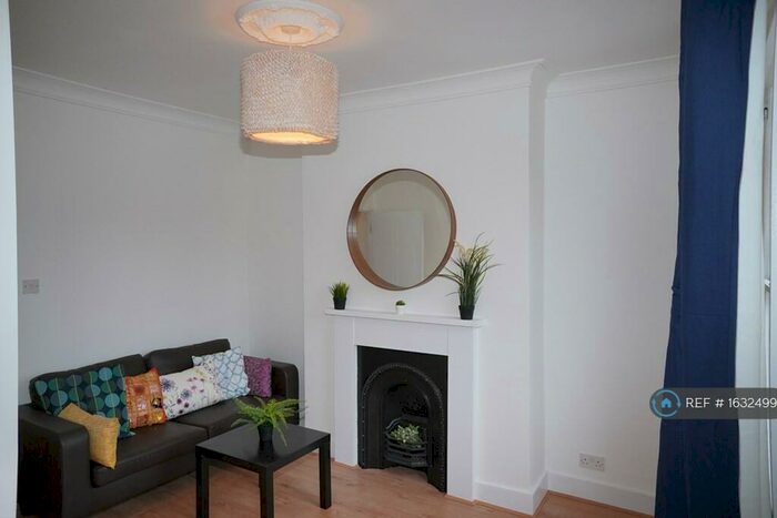 1 Bedroom Flat To Rent In Hackney, Hackney, E8