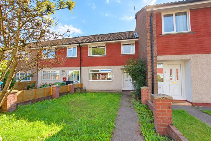 3 Bedroom Terraced House For Sale In Llwyn Castan, Pentwyn, Cardiff, CF23