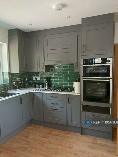 3 Bedroom Bungalow To Rent In Castle Hill Road, Totternhoe, Dunstable, LU6