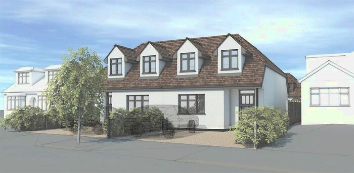 4 Bedroom Semi-Detached House To Rent In Briscoe Road, Rainham, Essex, RM13