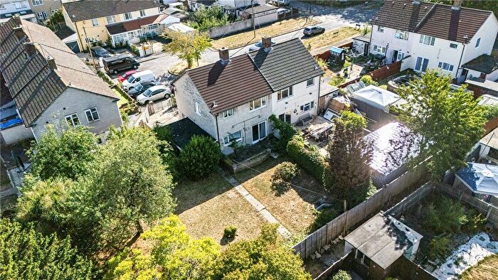 3 Bedroom Semi-Detached House For Sale In Orwell Close, Southampton, Hampshire, SO16