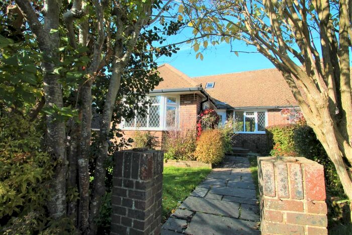 3 Bedroom Semi-Detached Bungalow To Rent In Ladies Mile Road, Brighton, BN1