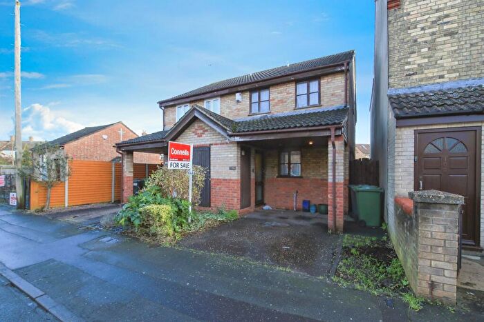 2 Bedroom Semi Detached House For Sale In Harris Street, Peterborough, PE1