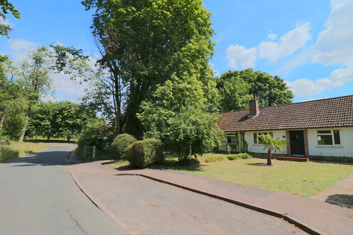2 Bedroom Terraced Bungalow To Rent In The Street, Kirtling, Newmarket, CB8