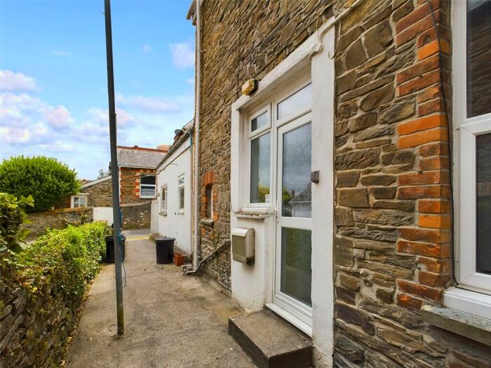1 Bedroom Flat To Rent In Wadebridge, PL27