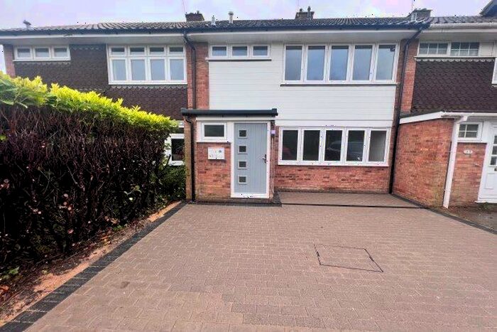 3 Bedroom Terraced House To Rent In The Furlongs, Ingatestone, CM4