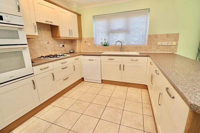 4 Bedroom Detached House For Sale In Vasey Close, Lincoln, LN1