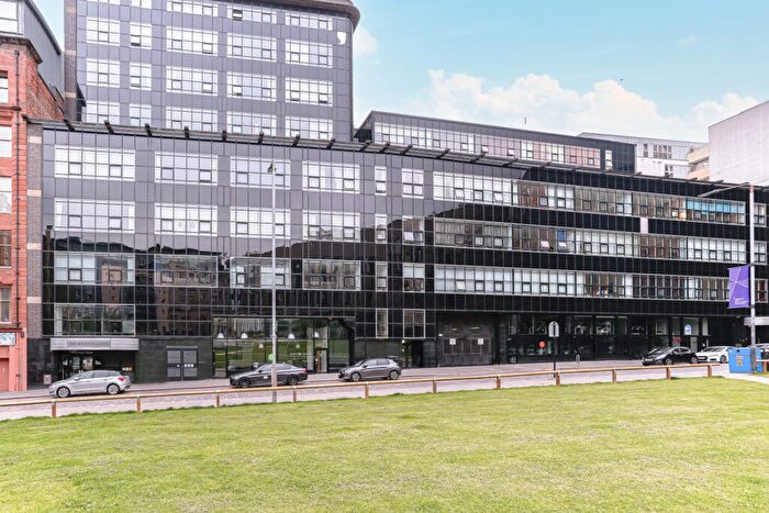 2 Bedroom Flat For Sale In Albion Street, Merchant City, Glasgow, G1