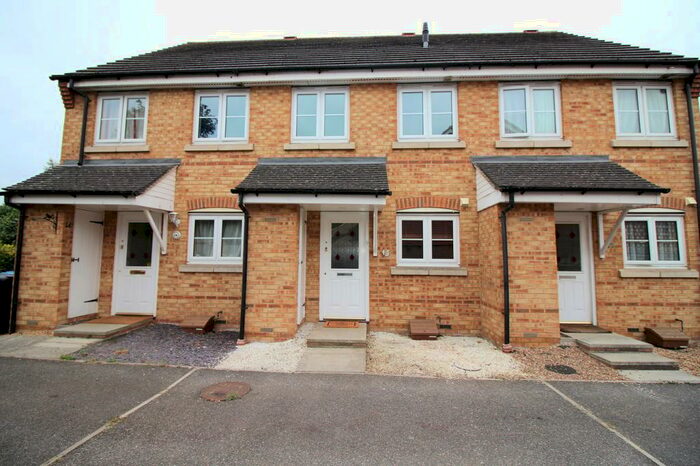 3 Bedroom Terraced House To Rent In Thistle Drive, Hatfield, AL10