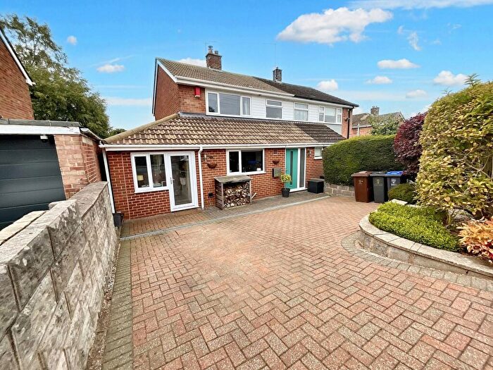 3 Bedroom Semi-Detached House For Sale In Scarratt Close, Forsbrook, ST11