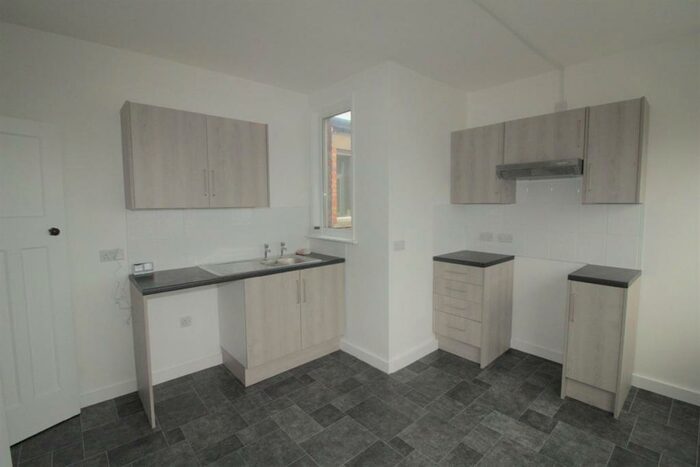 3 Bedroom Flat To Rent In Old Road, Clacton-on-Sea, CO15