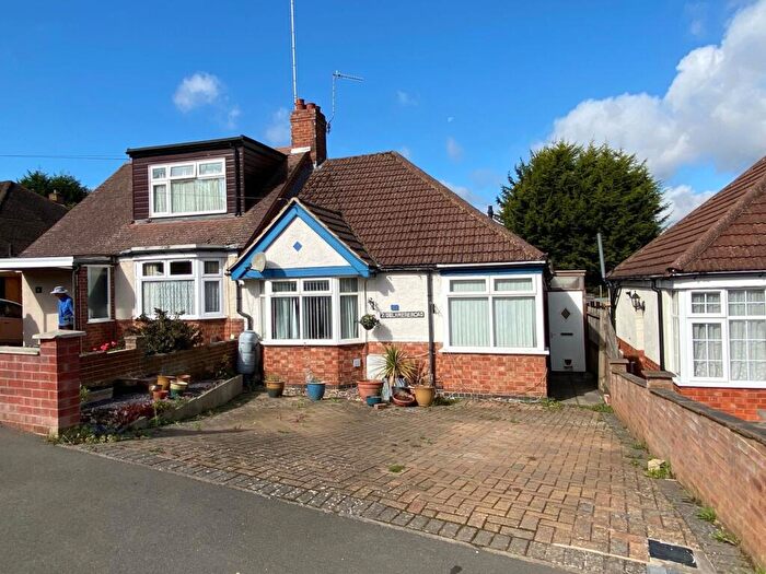 2 Bedroom Bungalow For Sale In Delamere Road, Delapre, NN4