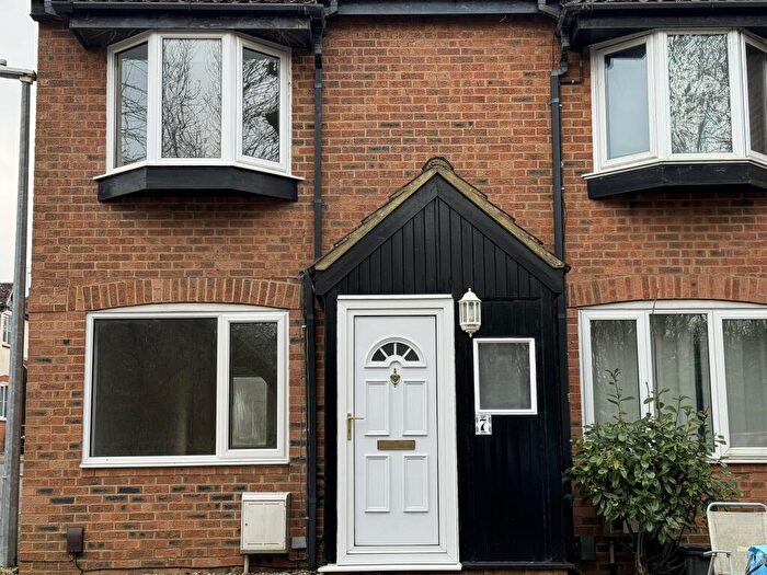 2 Bedroom House To Rent In Nevis Close, Sparcells, Swindon, SN5