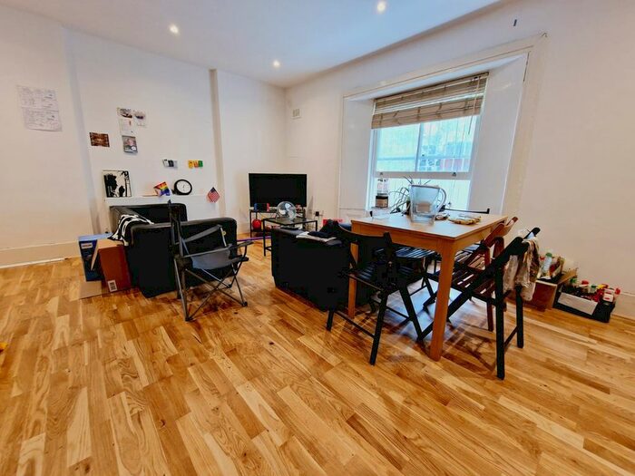 4 Bedroom Flat To Rent In Hillmarton Road, London, N7