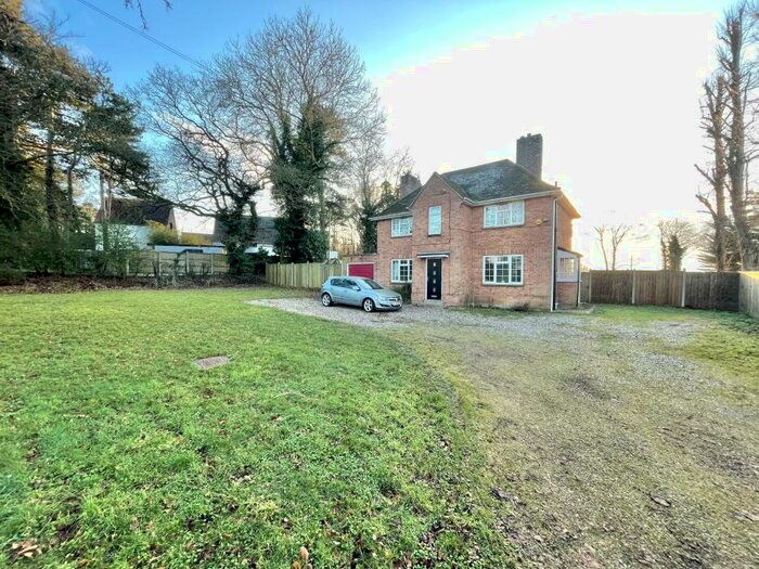 4 Bedroom Terraced House To Rent In Drayton High Road, Norwich, NR6