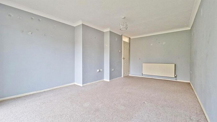 2 Bedroom Semi-Detached Bungalow For Sale In Reynards Close, Kirby Cross, Frinton-On-Sea, CO13