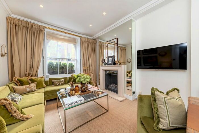 2 Bedroom Flat To Rent In Ebury Street, London, SW1W