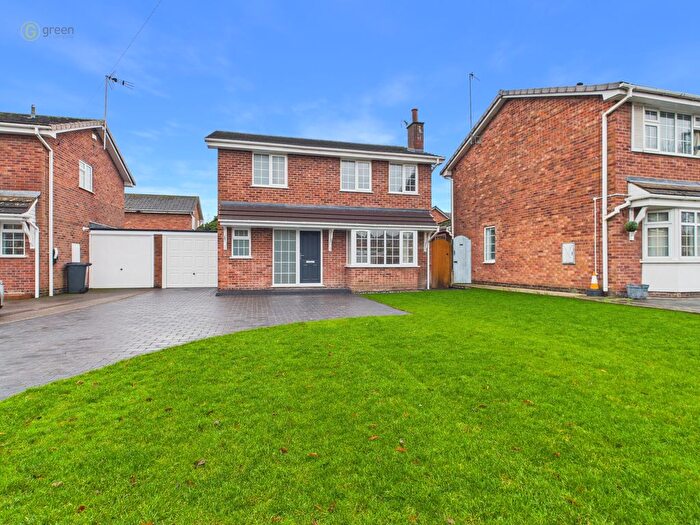 4 Bedroom Detached House For Sale In Coleshill Road, Curdworth, B76