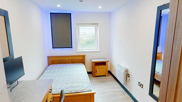 3 Bedroom Apartment To Rent In Stepney Lane, Newcastle Upon Tyne, NE1