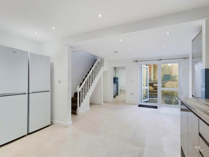 5 Bedroom Property To Rent In Newmarket Road, Brighton, BN2