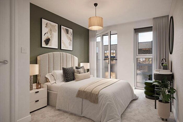 2 Bedroom Apartment For Sale In Llantrisant Road, Llandaff, Cardiff, CF5