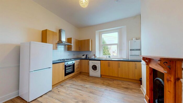 2 Bedroom Flat To Rent In Haddington Road, Stoke, Plymouth PL2