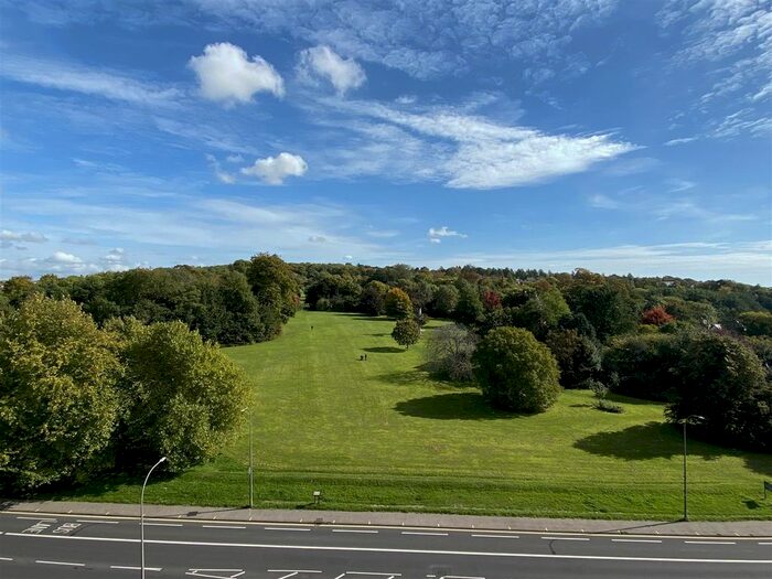 1 Bedroom Flat To Rent In London Road, Patcham, Brighton, BN1