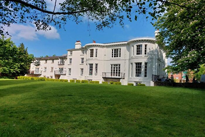 2 Bedroom Apartment For Sale In Conyngham Road, Victoria Park, M14