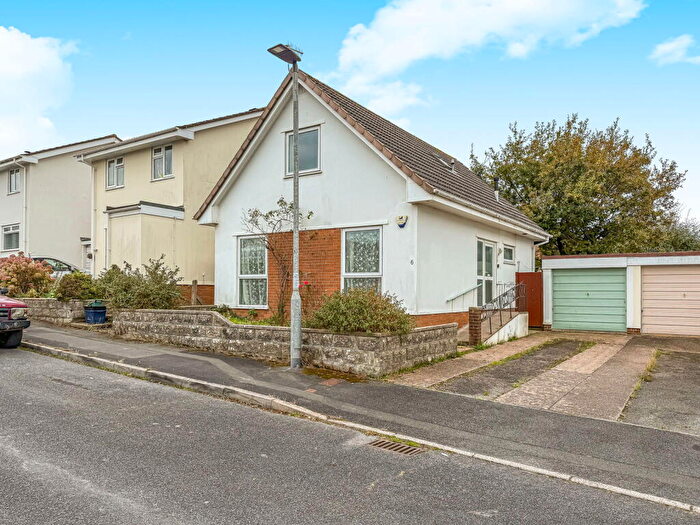 2 Bedroom Detached House For Sale In Littlemoor Close, Yelland, Barnstaple, North Devon, EX31