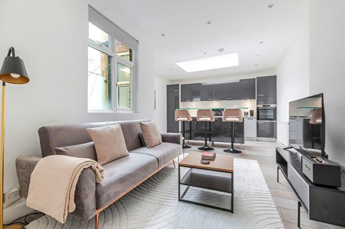 1 Bedroom Apartment To Rent In Lisson Grove, London, NW1