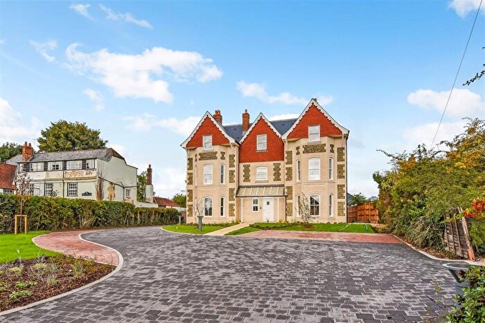 2 Bedroom Flat To Rent In Fishbourne Road West, Fishbourne, PO19