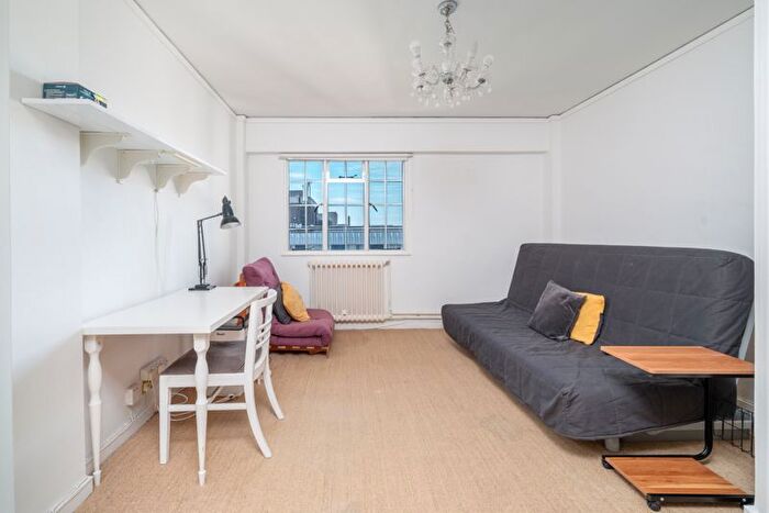 Studio To Rent In Russell Court, Woburn Place, London, WC1H