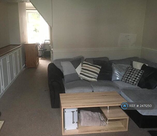 3 Bedroom Terraced House To Rent In Silver Road, Norwich, NR3