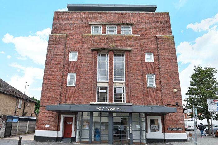 1 Bedroom Apartment To Rent In Holyoake Road, Headington, OX3