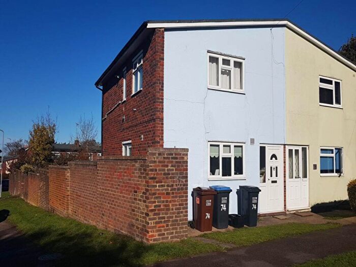 4 Bedroom House To Rent In High Dells, Hatfield, Hertfordshire, AL10
