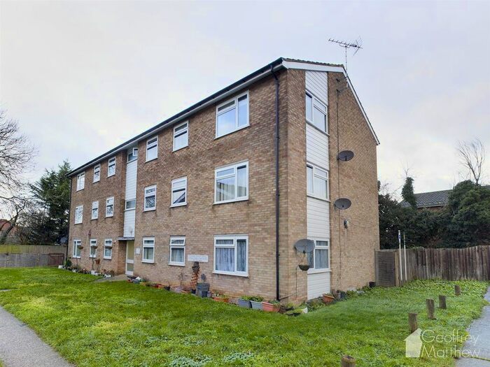 3 Bedroom Flat To Rent In Wagon Mead, Hatfield Heath, Bishop's Stortford, CM22