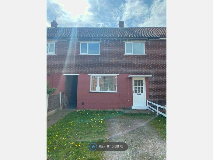 3 Bedroom Semi-Detached House To Rent In Foxhill Road, Eccles, M30