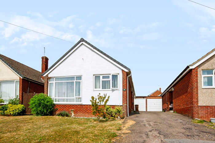 2 Bedroom Detached Bungalow For Sale In School Close, Braunston, Daventry, NN11
