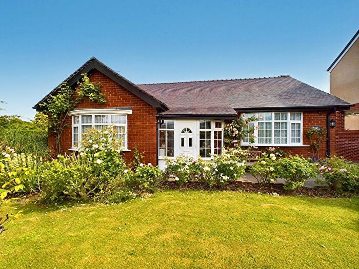 2 Bedroom Detached Bungalow For Sale In Jacksmere Lane, Scarisbrick, L40