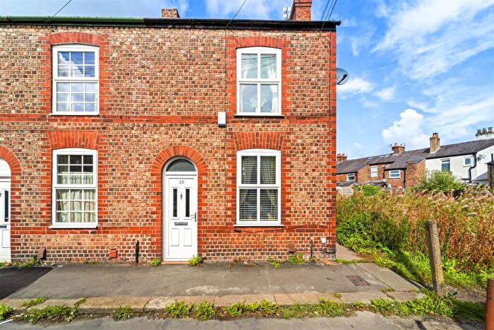 2 Bedroom Terraced House For Sale In Field Road, Sale, M33