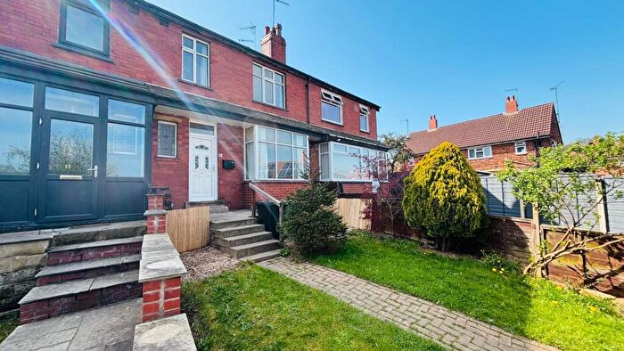 3 Bedroom Terraced House To Rent In Pinder View, Leeds, LS12